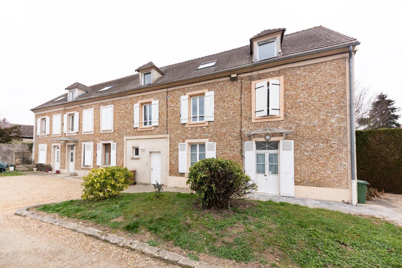Paris A La Campagne-Parking Gratuit-Proche Versailles La Queue-les-Yvelines Exterior foto
